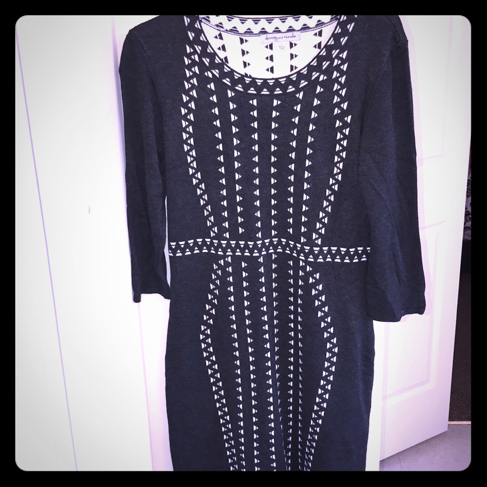 Danny & Nicole’s Best Dressed Collection! Size L